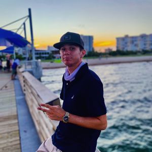 Meet your Posher, Brandon